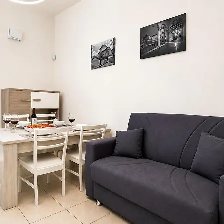 -centro Storico- Piano Terra, Wifi E Ac Lägenhet Macerata
